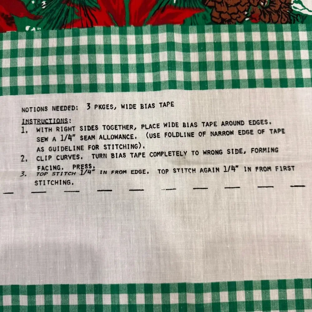 Vintage Springs Mills Reversible Holiday Placemats Fabric Panel Uncut Makes 8